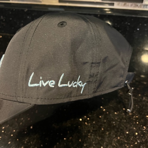 NWOT Black Clover Hat - Picture 2 of 3